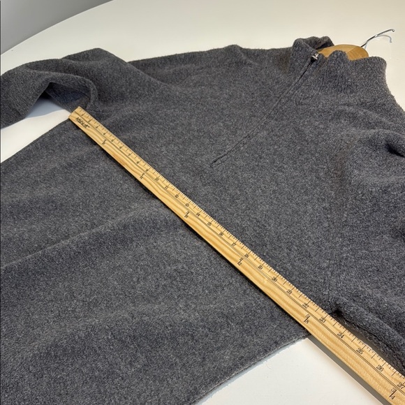 JW ANDERSON X Uniqlo Gray Zip Up Sweater - Picture 5 of 7